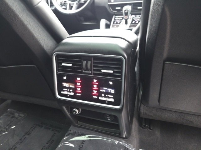 2019 Porsche Cayenne Base