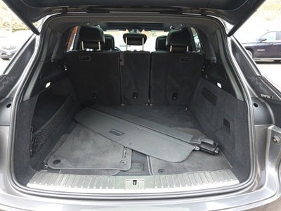 2019 Porsche Cayenne Base