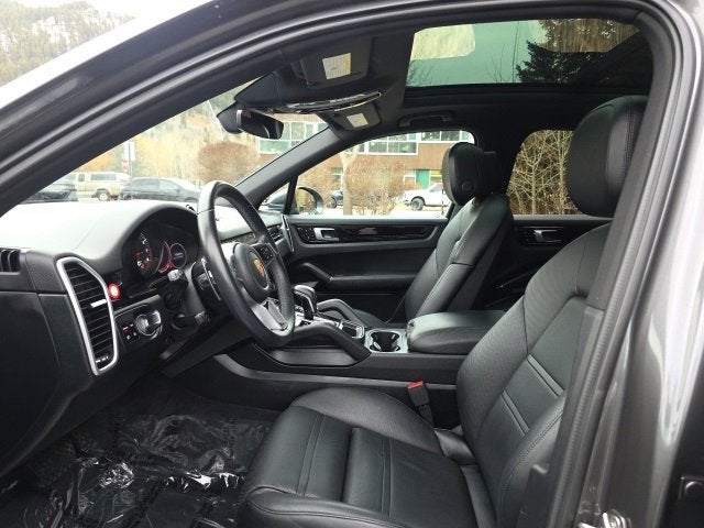 2019 Porsche Cayenne Base