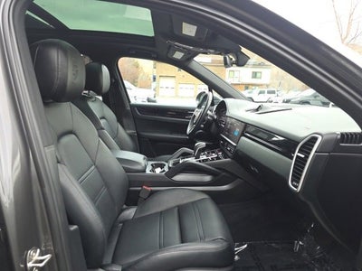 2019 Porsche Cayenne Base