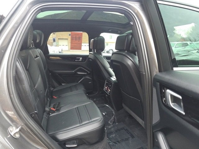 2019 Porsche Cayenne Base