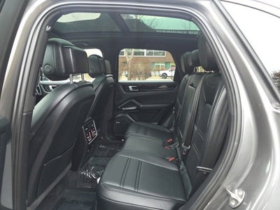 2019 Porsche Cayenne Base