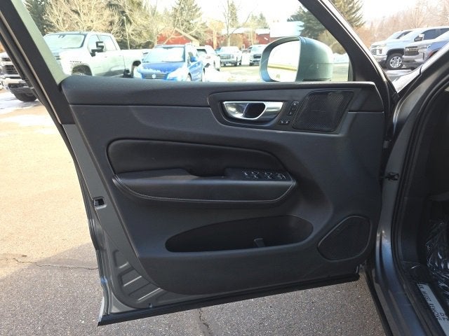 2021 Volvo XC60 Inscription Expression