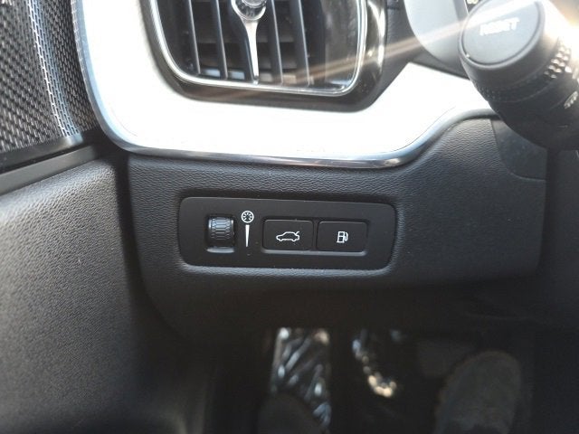 2021 Volvo XC60 Inscription Expression