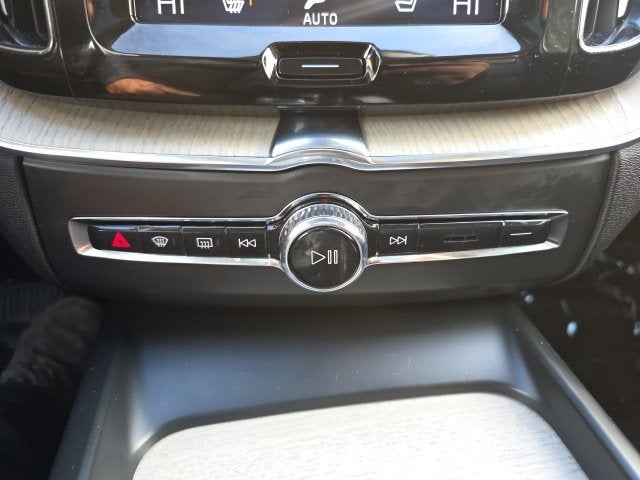 2021 Volvo XC60 Inscription Expression