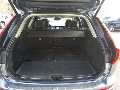 2021 Volvo XC60 Inscription Expression