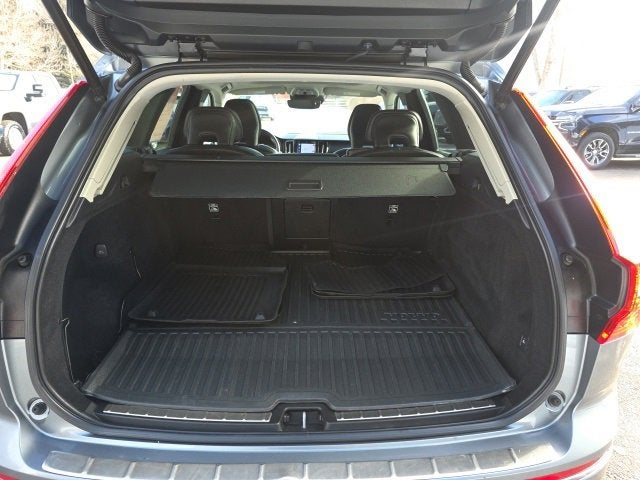 2021 Volvo XC60 Inscription Expression