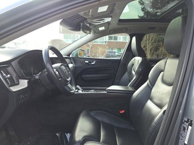 2021 Volvo XC60 Inscription Expression