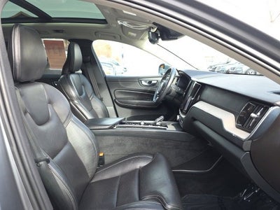 2021 Volvo XC60 Inscription Expression