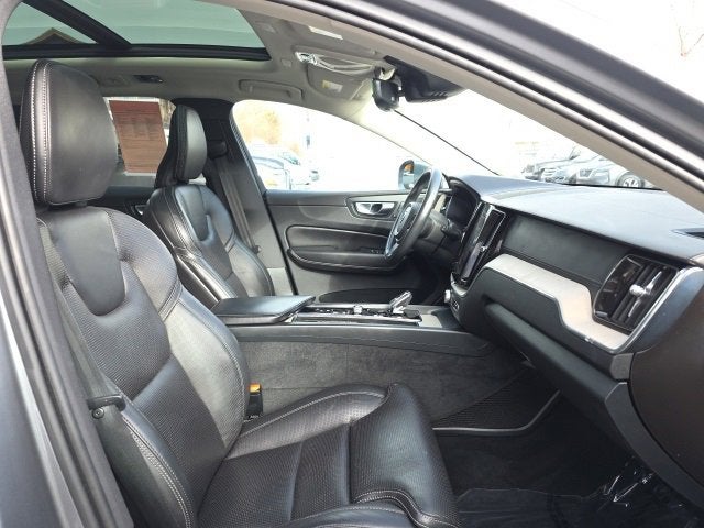 2021 Volvo XC60 Inscription Expression